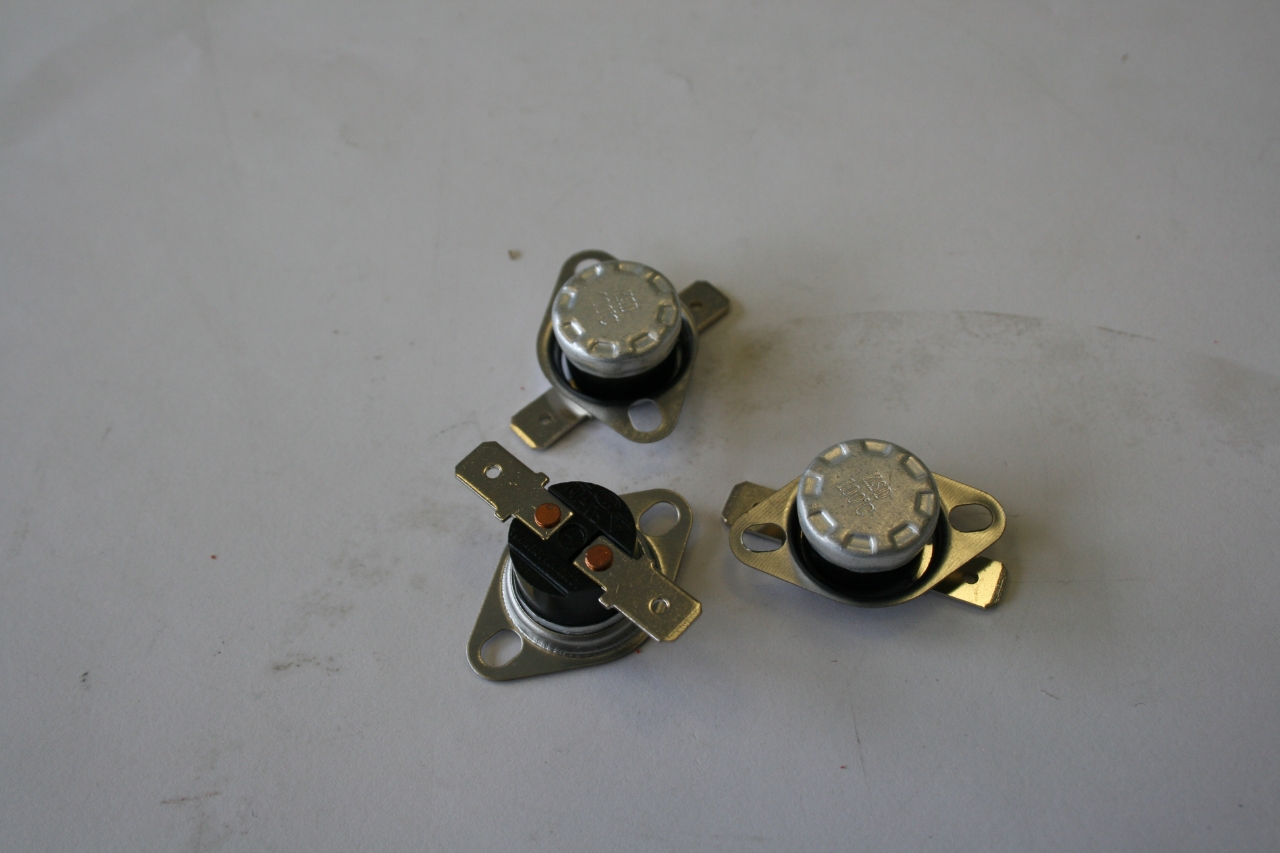 ELMAG Thermostat 100° 10A