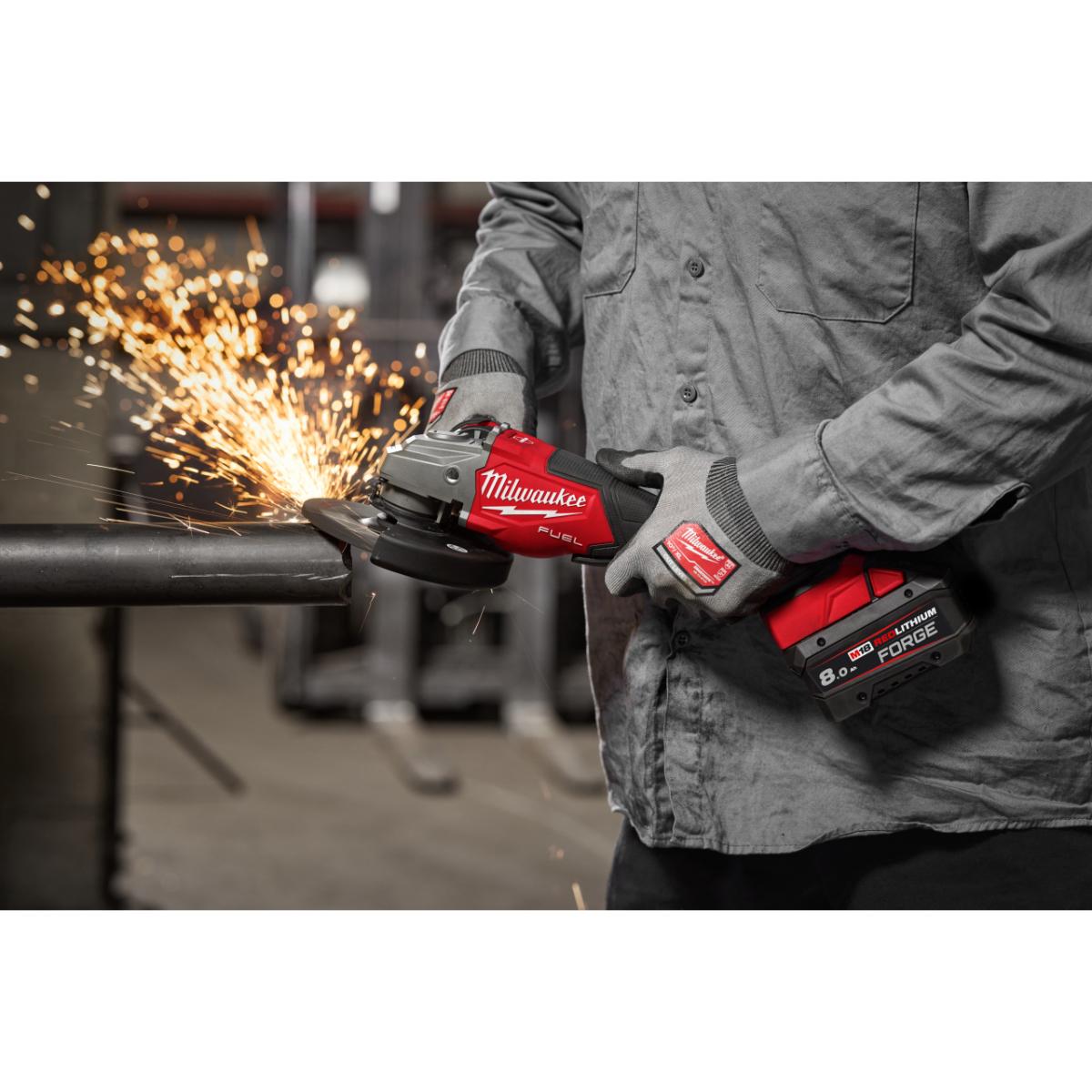 Milwaukee M18 FUEL Akku-Hochleistungswinkelschleifer 125mm mit Paddelschalter Gen 2 - M18FHSAG125XPD
