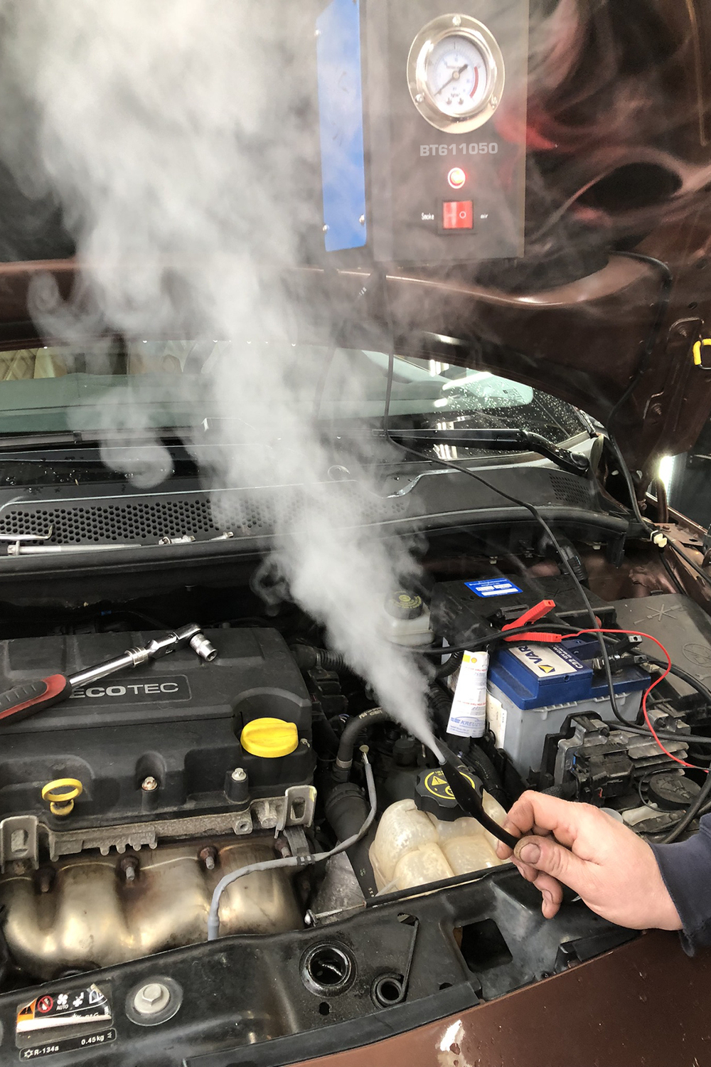 Brilliant Tools Nebelmaschine zur Lecksuche, 12-teiliges Set