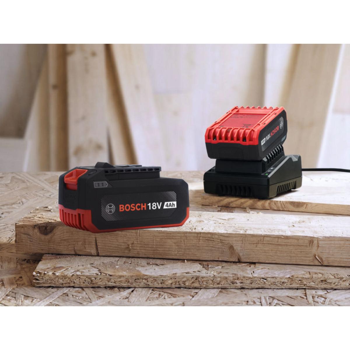 Bosch Ladegerät GAL18V-40-2
