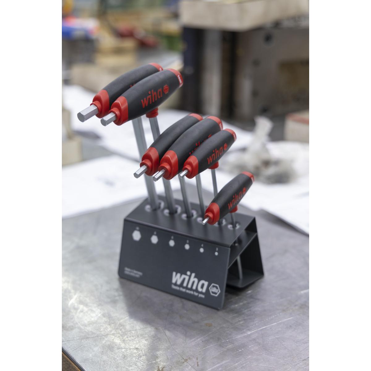 Wiha Stiftschlüssel mit Quergriff Set ComfortGrip Sechskant 6-teilges Set mit Seitenabtrieb, mattverchromt im Werkbankständer