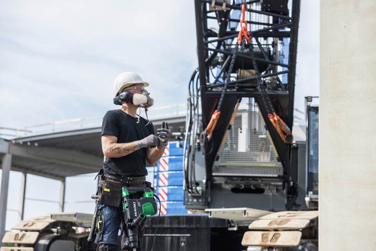 HIKOKI Bohr- & Meißelhammer SDS-Max DH40MEY2WSZ