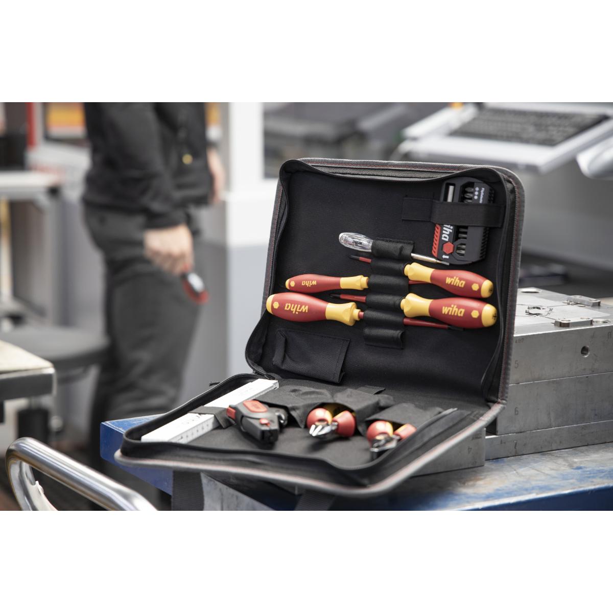 Wiha Werkzeug Set Elektriker gemischt 32-teilges Set mit Werkzeugmappe