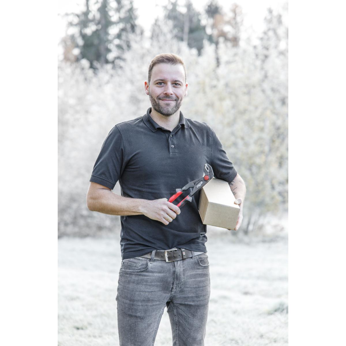 Wiha Wasserpumpenzange Industrial mit Druckknopf - Blisterverpackung