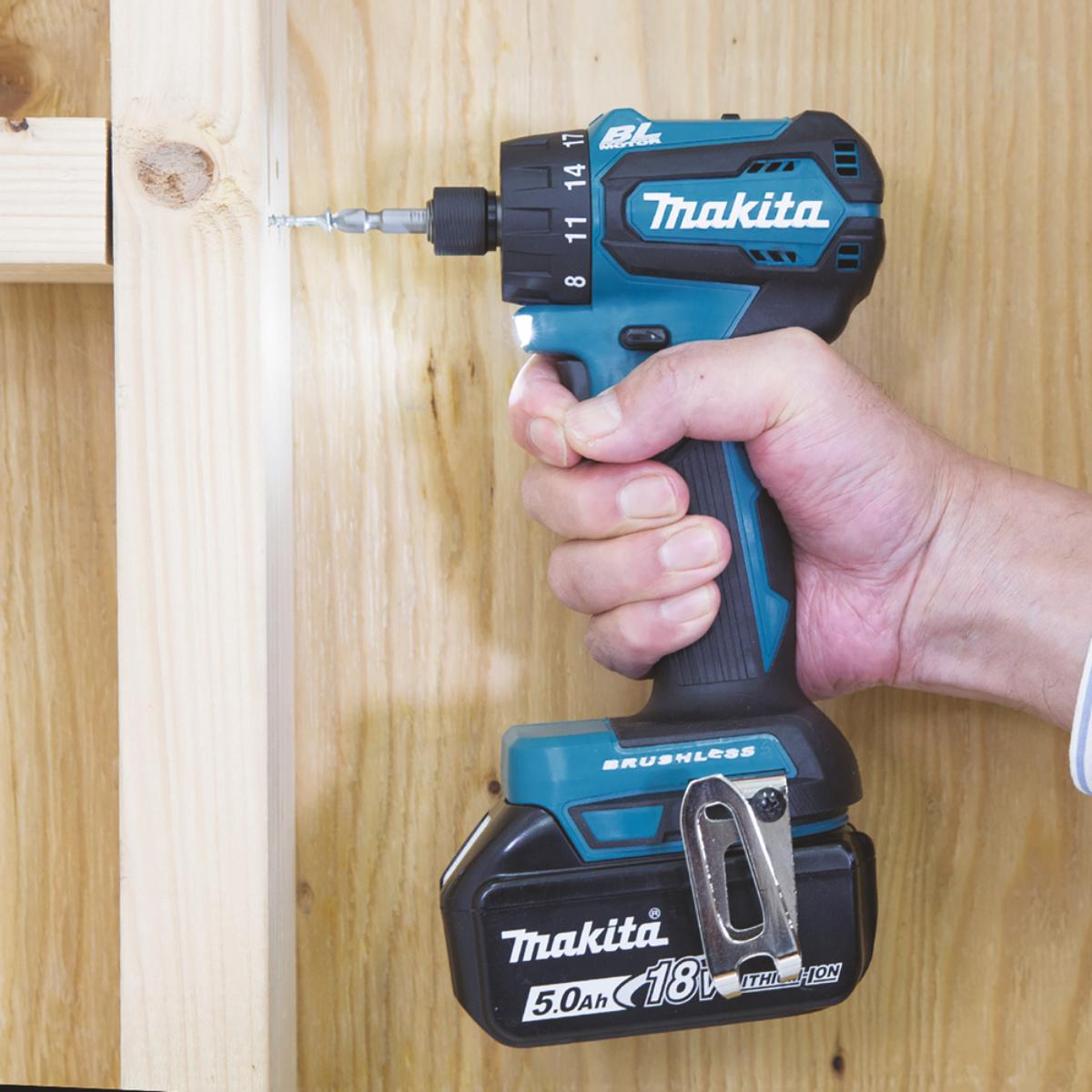 Makita Akku-Bohrschrauber 18V 40 Nm 0 – 1 700 min⁻¹