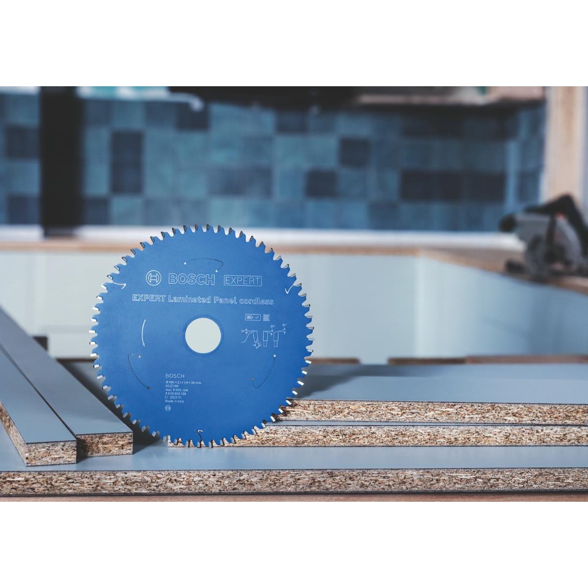 Bosch EXPERT Laminated Panel Kreissägeblatt, 165x1,8x20 mm, Z48, Zahnwinkel -5°