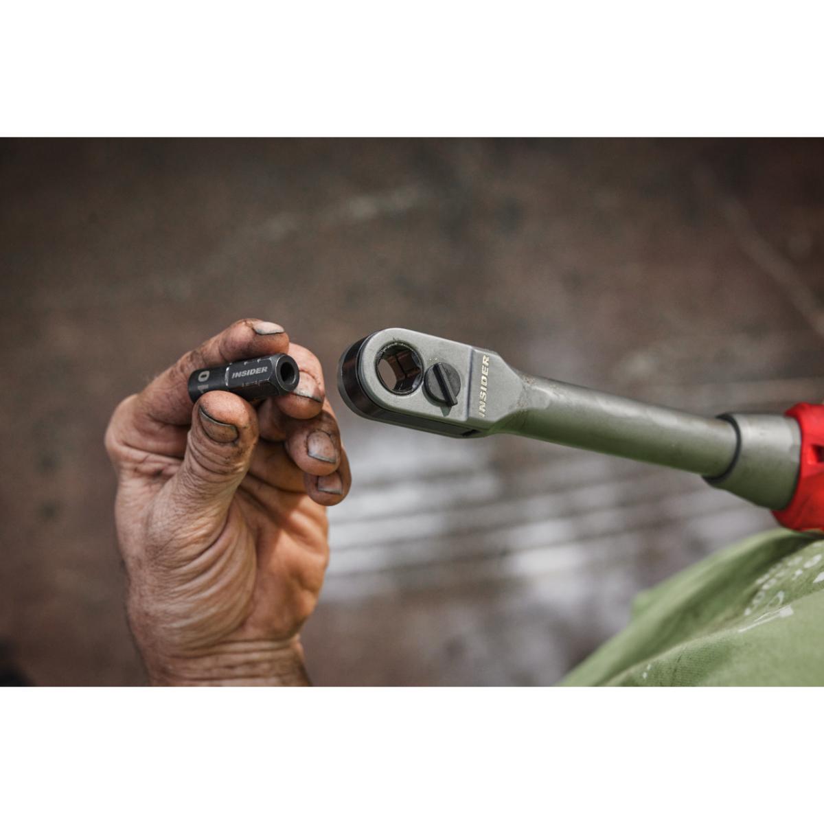 Milwaukee M12 FUEL Akku-Durchgangsratsche M12FPTR-0
