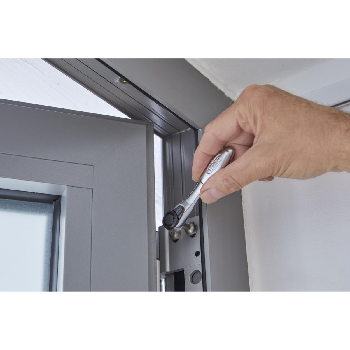 Wiha Bit-Ratsche 90 mm mit Daumenrad Außensechskant 1/4 zoll