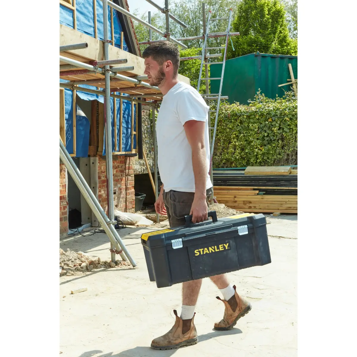 STANLEY Kunststoffbox Essential 26 Zoll 