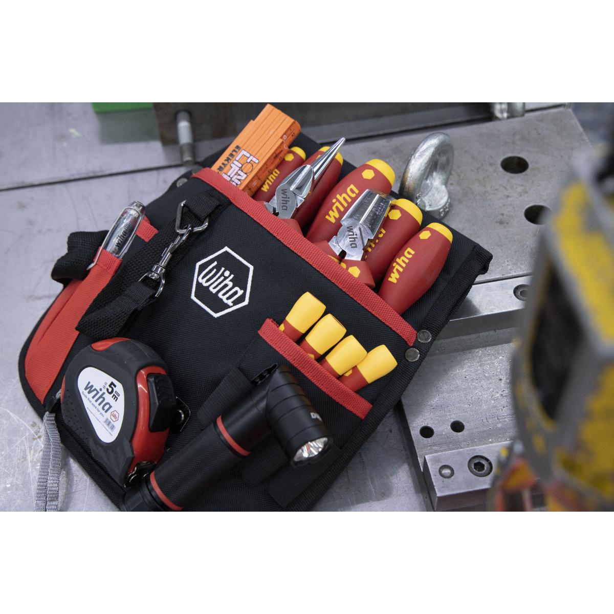 Wiha Werkzeug Set Elektriker gemischt, 18-teilges Set mit Gürteltasche