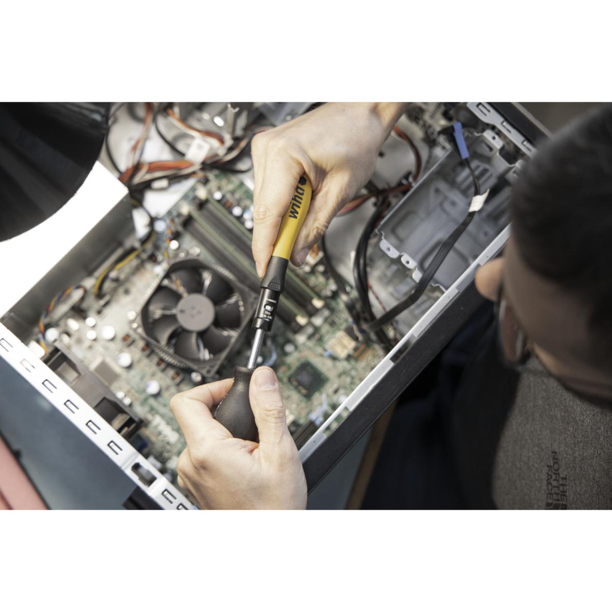 Wiha Drehmoment-Schraubendreher Set TorqueVario -S Micro ESD 0,1-0,6 Nm gemischt 18-teilges Set variabel einstellbare Drehmomentbegrenzung mit Box