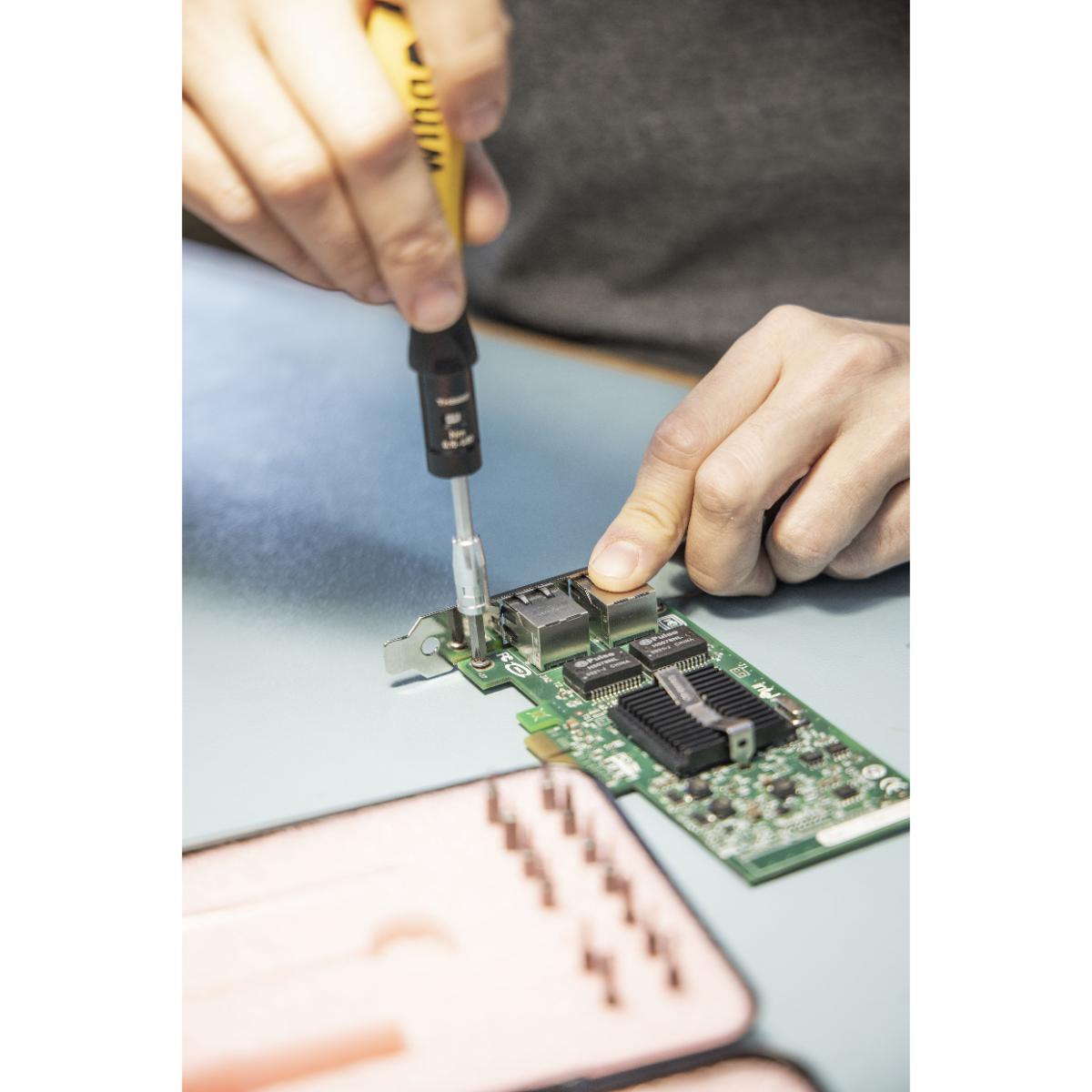 Wiha Drehmoment-Schraubendreher Set TorqueVario -S Micro ESD 0,1-0,6 Nm gemischt 18-teilges Set variabel einstellbare Drehmomentbegrenzung mit Box