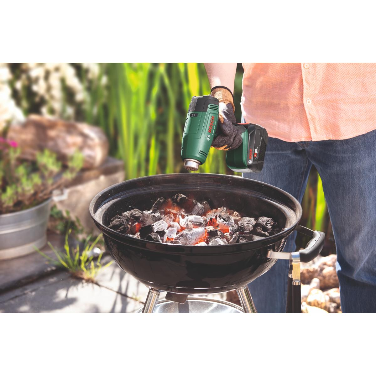 Bosch Akku-Heißluftgebläse EasyHeat 18V-500