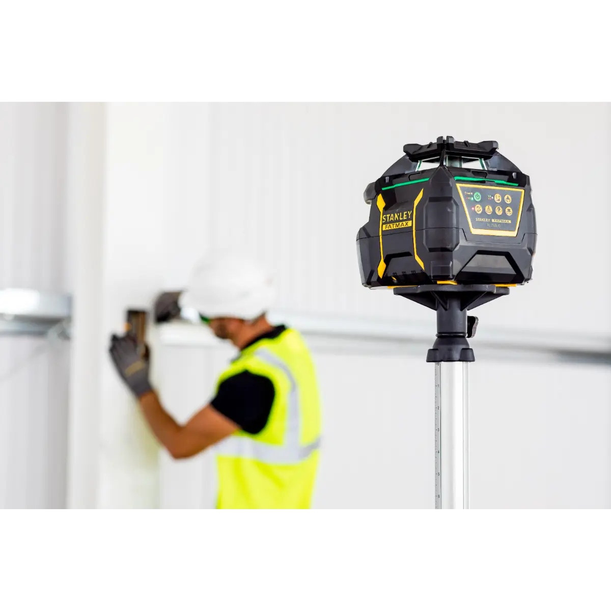 STANLEY FATMAX RL750L Rotationslaser grün (Lithium-Ionen) mit Lotfunktion auf-/abwärts, im PRO-STACK Koffer