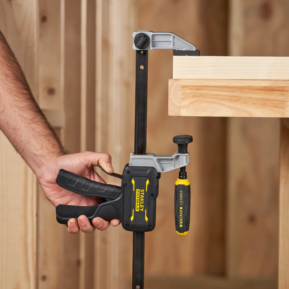 STANLEY FATMAX Einhandzwinge mit Schraubgriff Hybrid 300mm