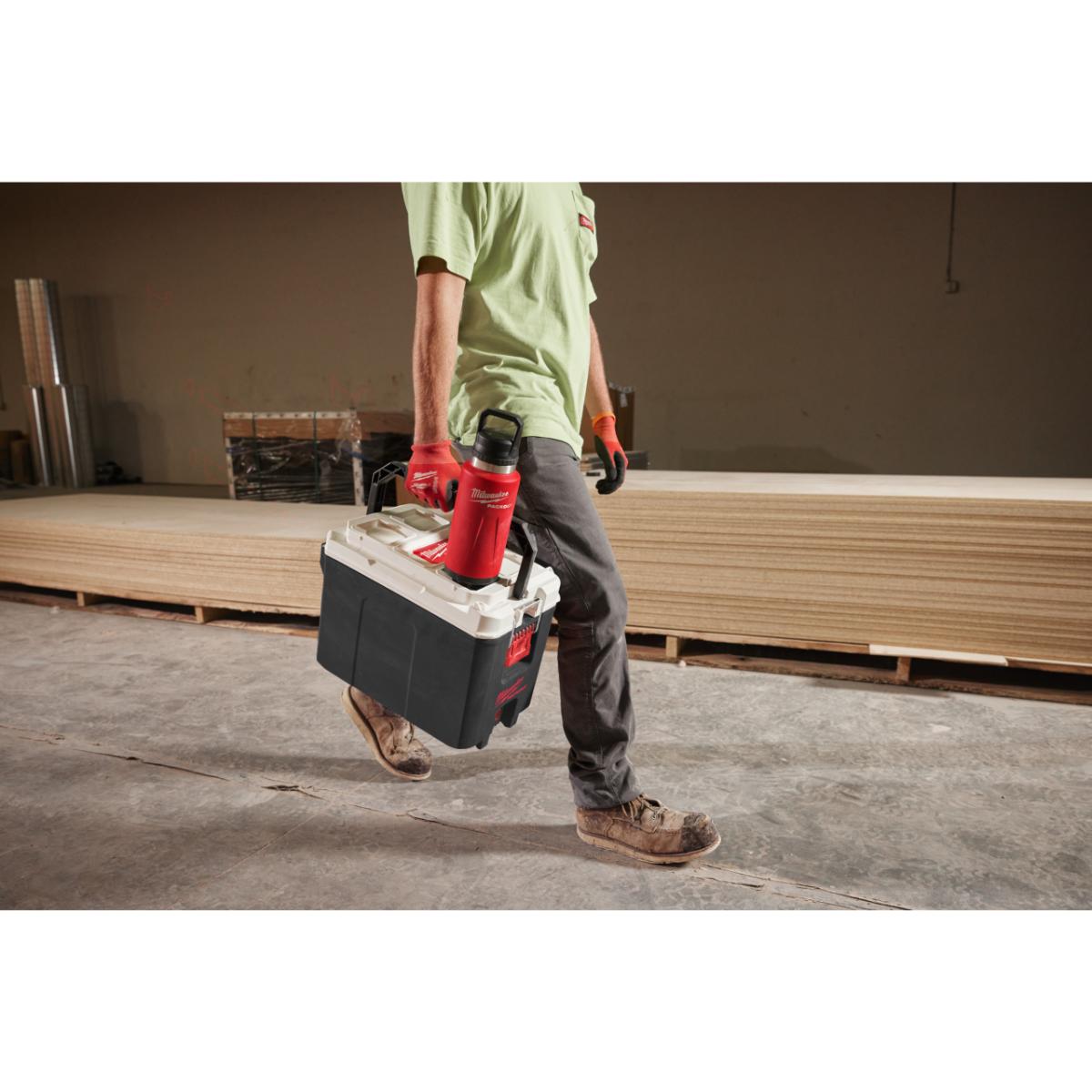 Milwaukee ﻿PACKOUT Thermoflasche mit Schraubdeckel 1065 ml