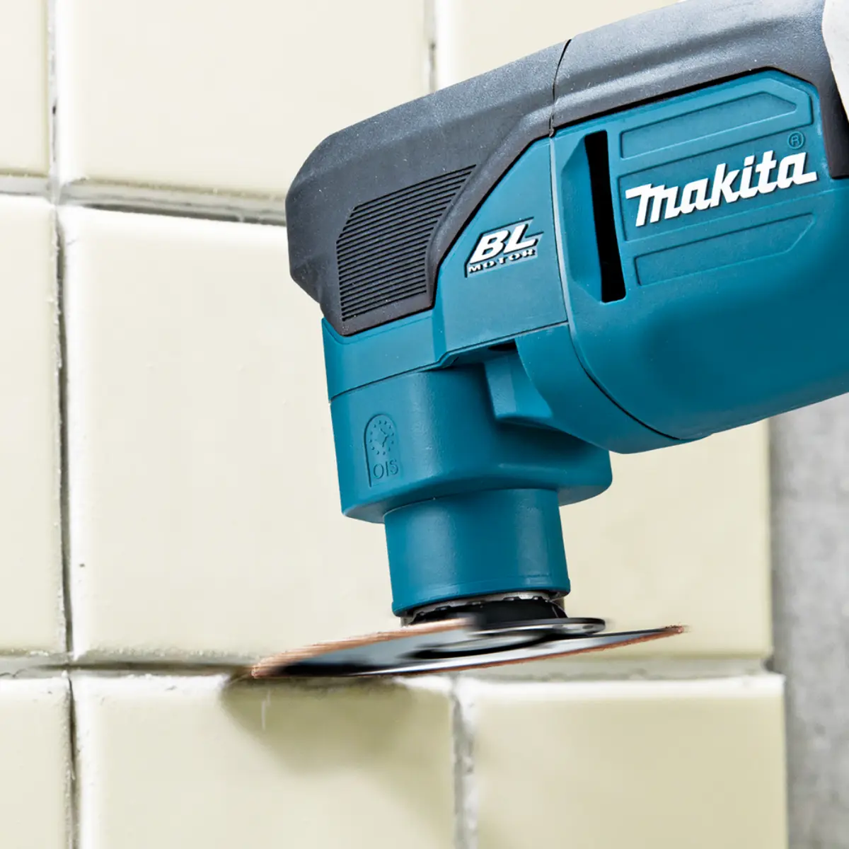 Makita Akku-Multifunktionswerkzeug 18V (ohne Akku, ohne Ladegerät, ohne Zubehör) - DTM53Z