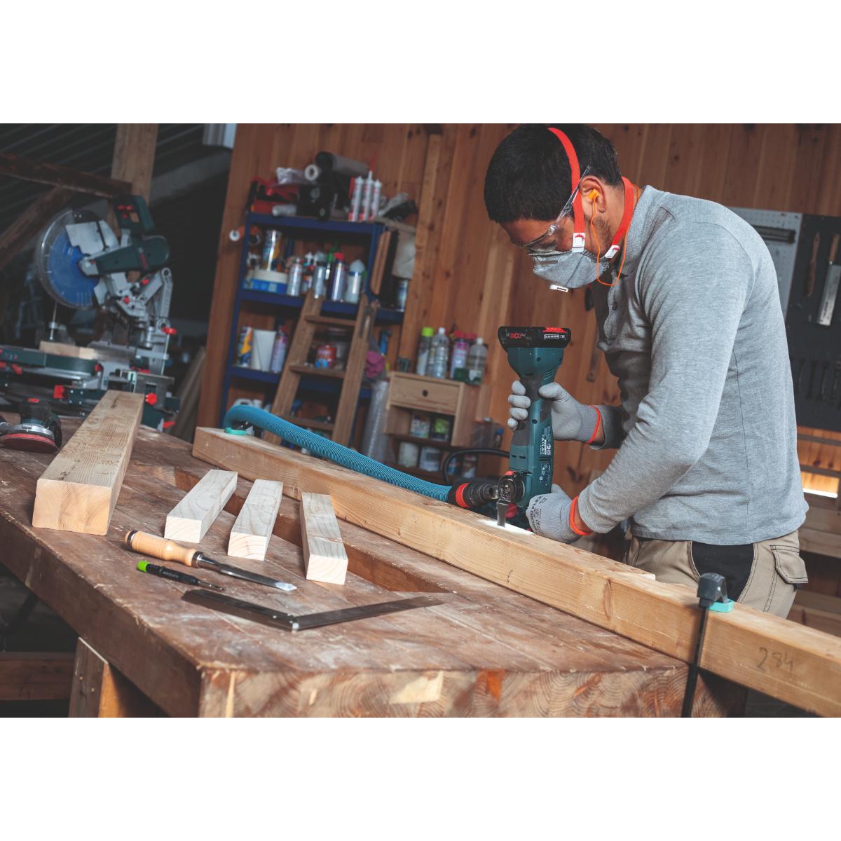 Elektrische Bohrmaschine, Werkzeug, Person, Holzbearbeitung, Handschuh