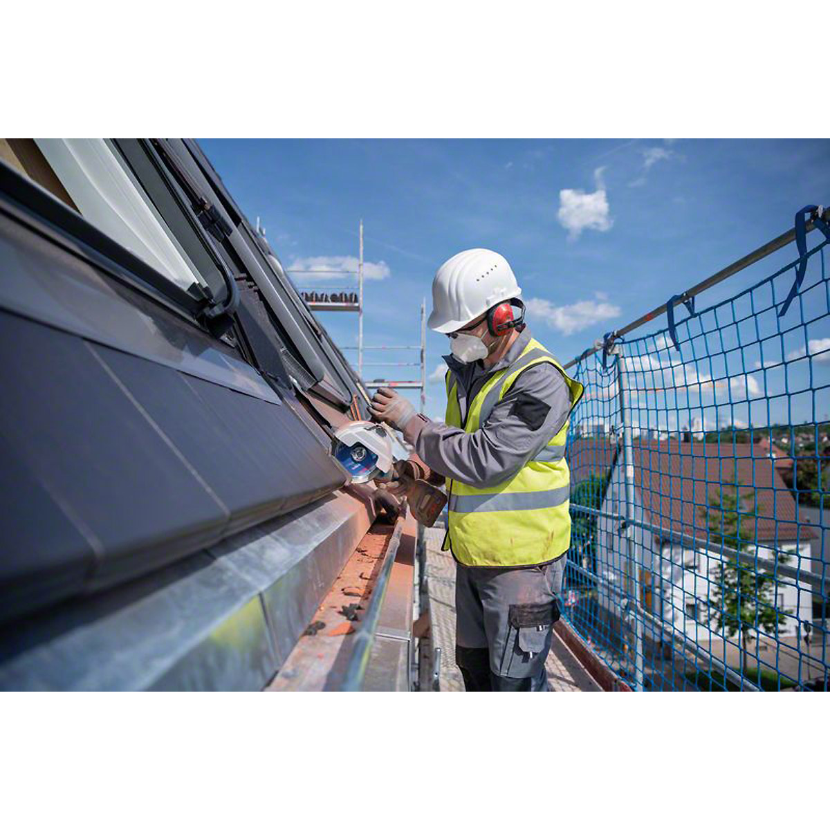 Bosch Akku-Winkelschleifer GWS 18V-180 PC