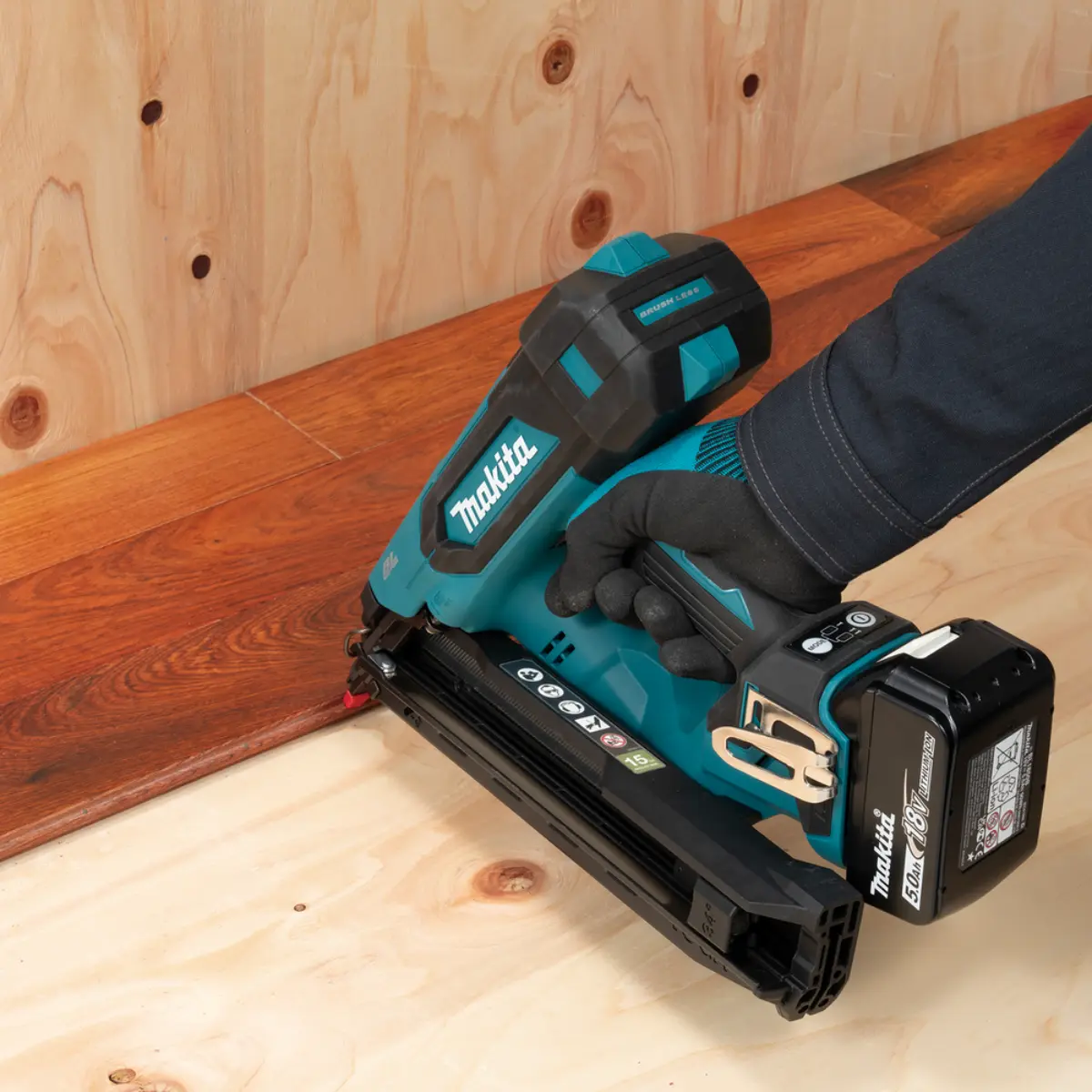 Makita Akku-Stauchkopfnagler - DBN620Z