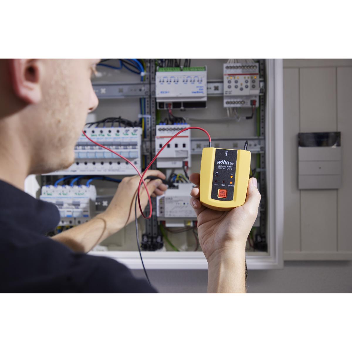 Wiha Durchgangsprüfer bis 400 V AC, CAT II mit 2x AAA-Batterien