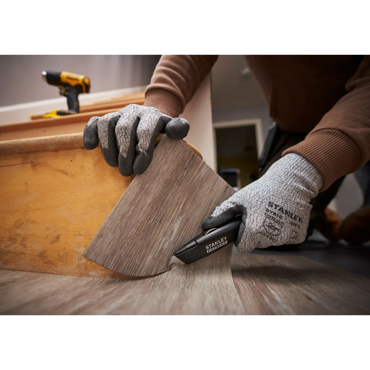 STANLEY FATMAX Universalmesser mit feststehender Klinge, schwarz, inklusive Kunststoffköcher, zwei Trapezklingen und einer Hakenklinge