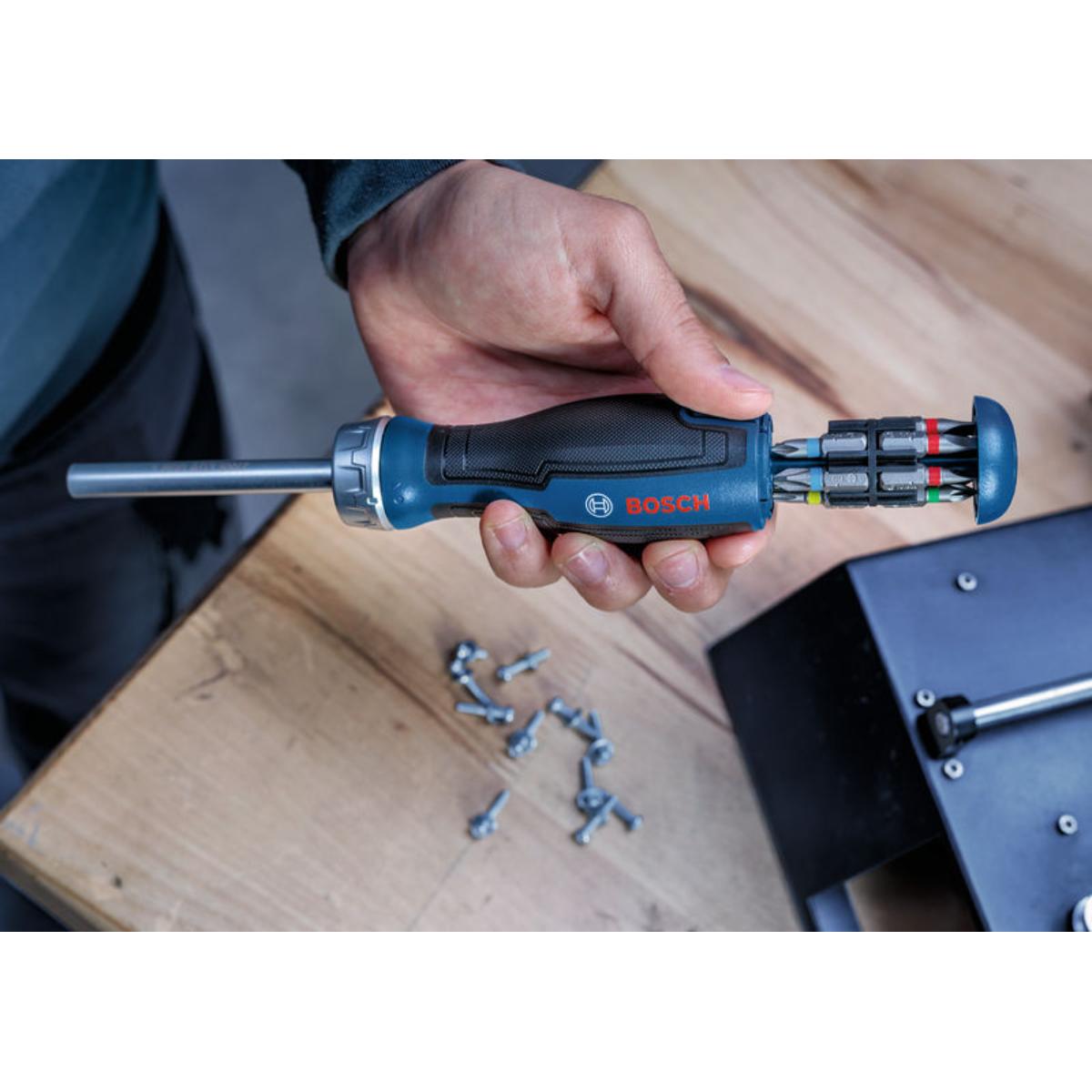 Bosch Bit-Ratschenschraubendreher mit Magazin, 12 Bits