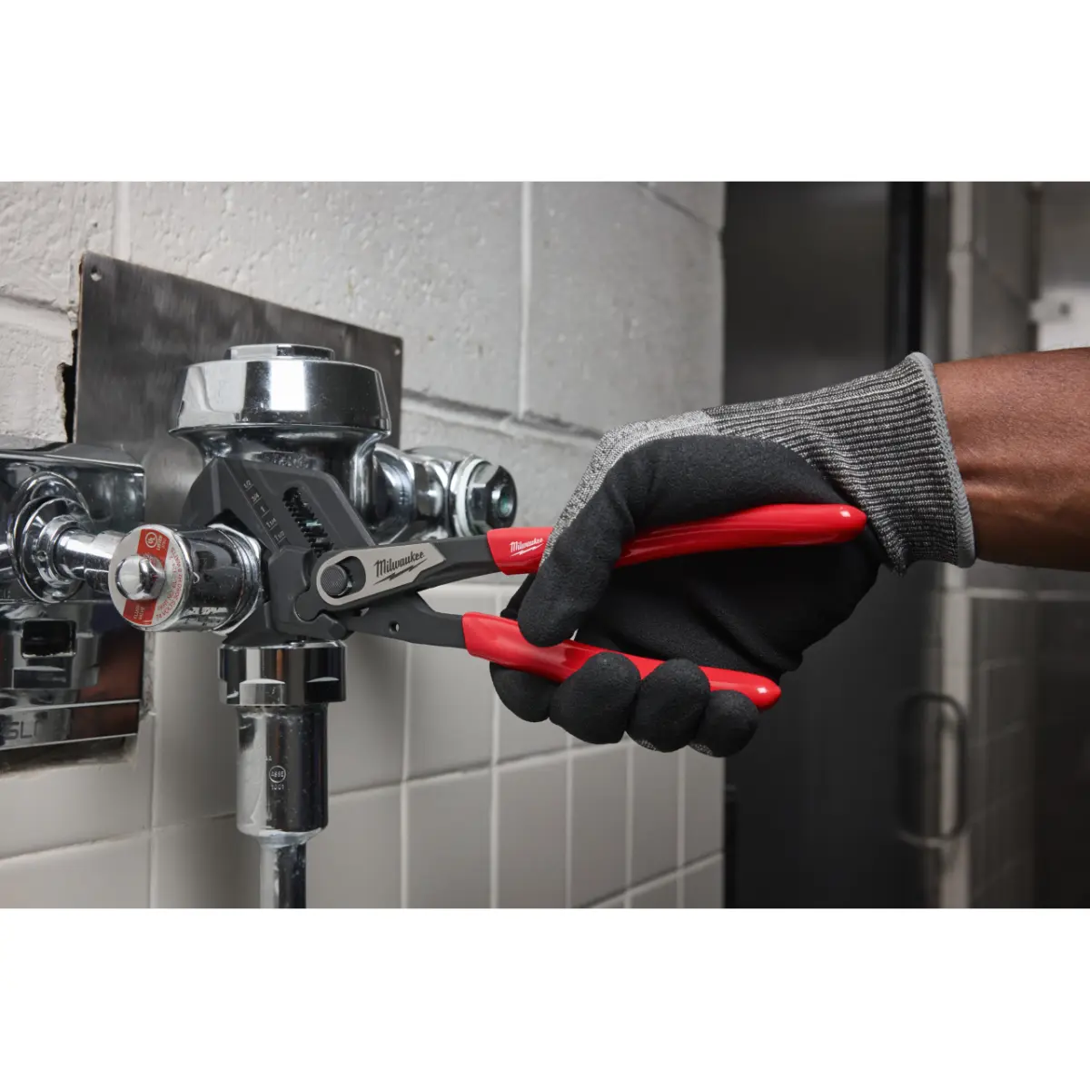 Milwaukee Zangenschlüssel 250 mm