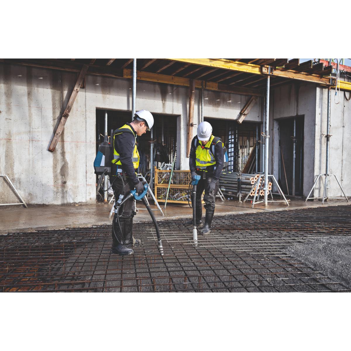 Bosch Betonrüttler GPU18V2DI (C)                           