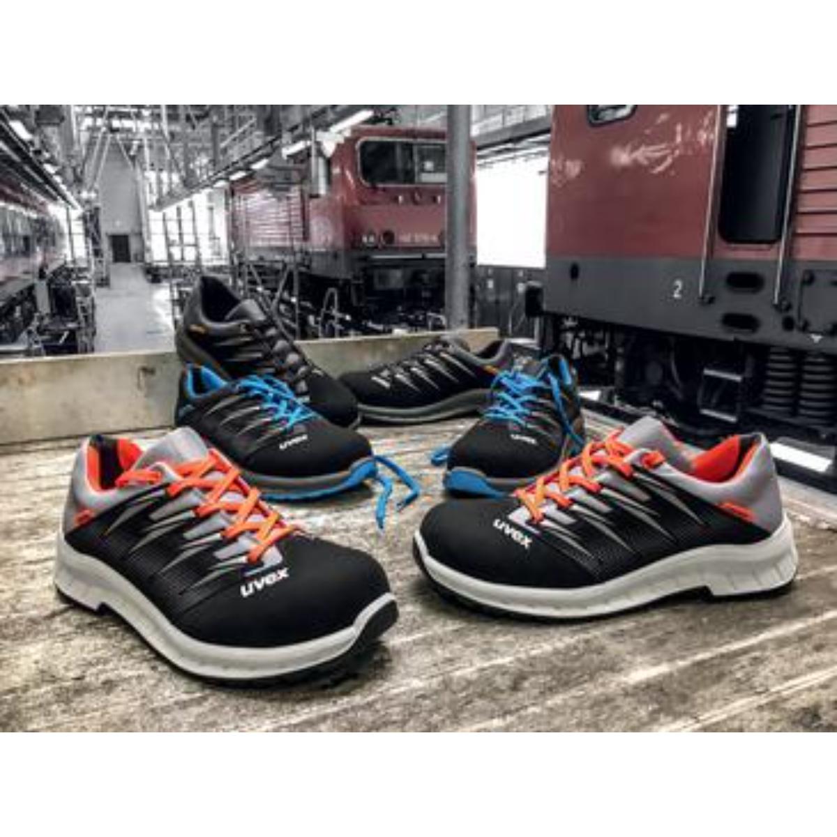 6909737uv uvex 2 trend Sicherheitsschuh S2 Halbschuh