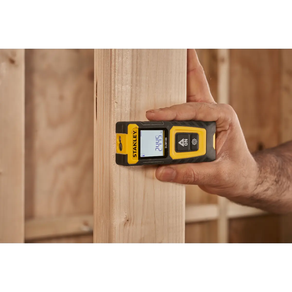STANLEY Entfernungsmesser SLM100 bis 30m