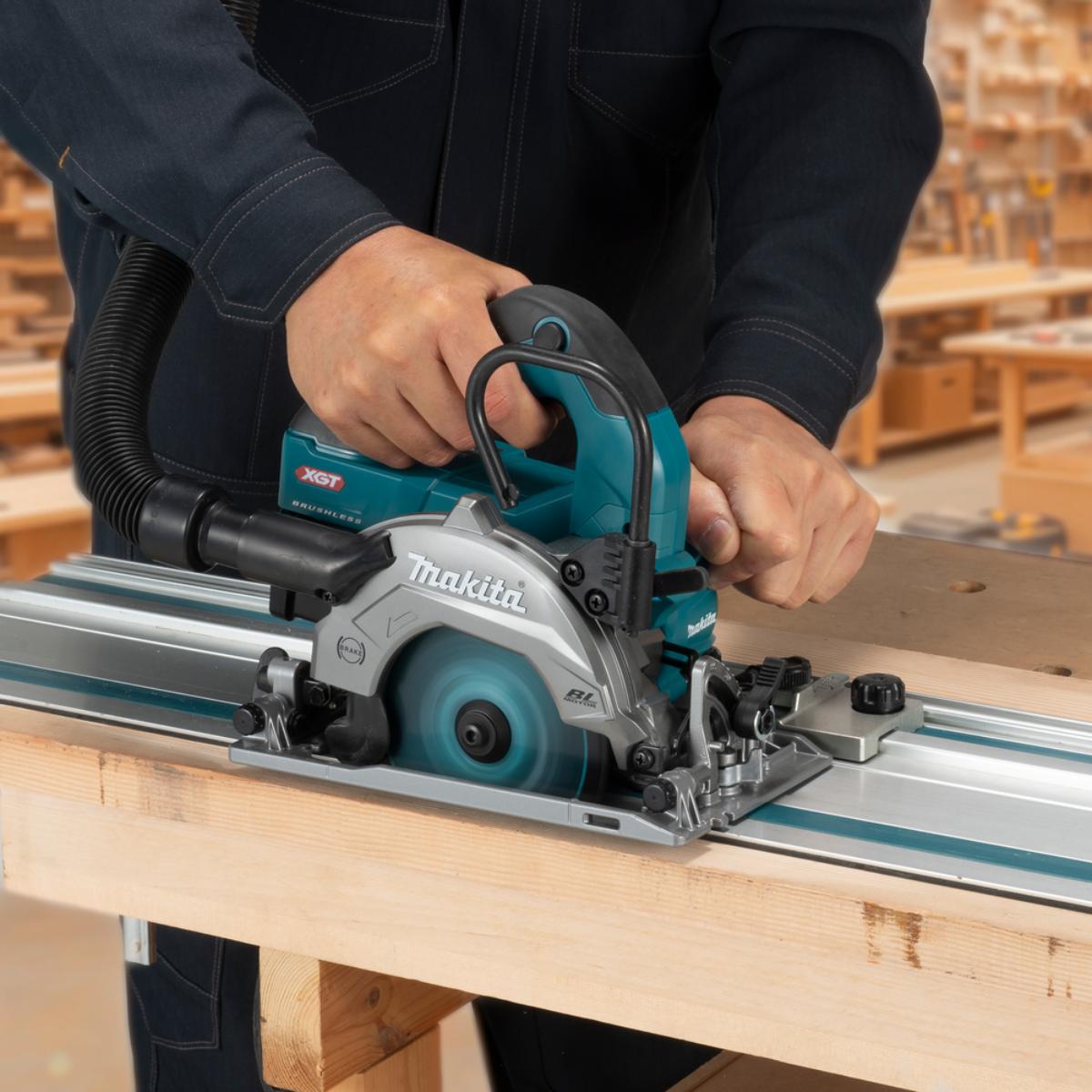 Makita Akku-Handkreissäge40V max. 6.400 min-1 47 mm 45°R/15°L