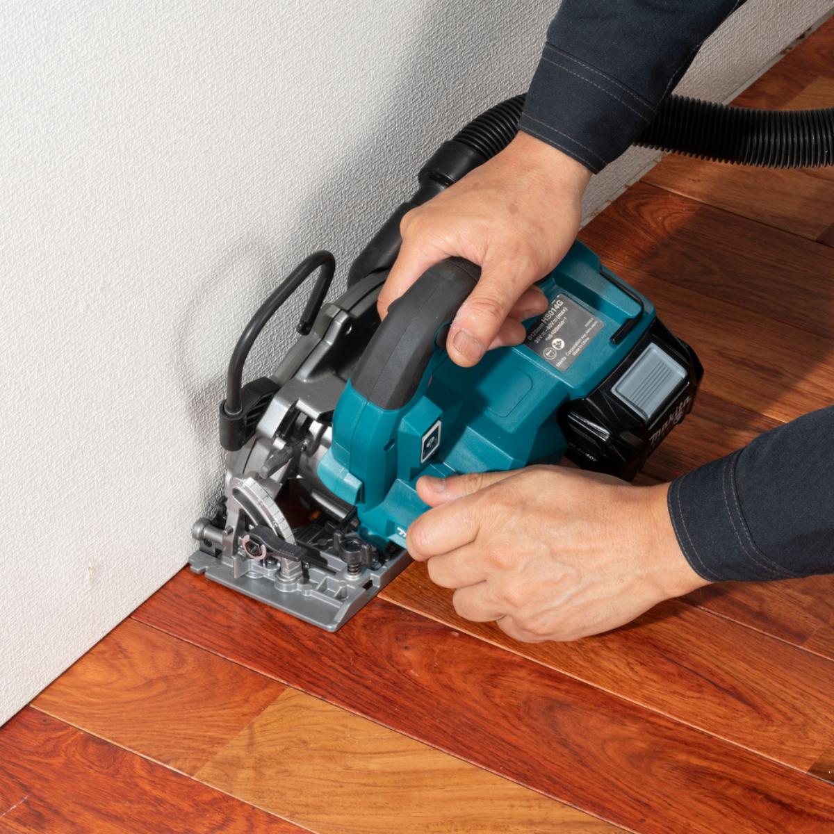 Makita Akku-Handkreissäge40V max. 6.400 min-1 47 mm 45°R/15°L